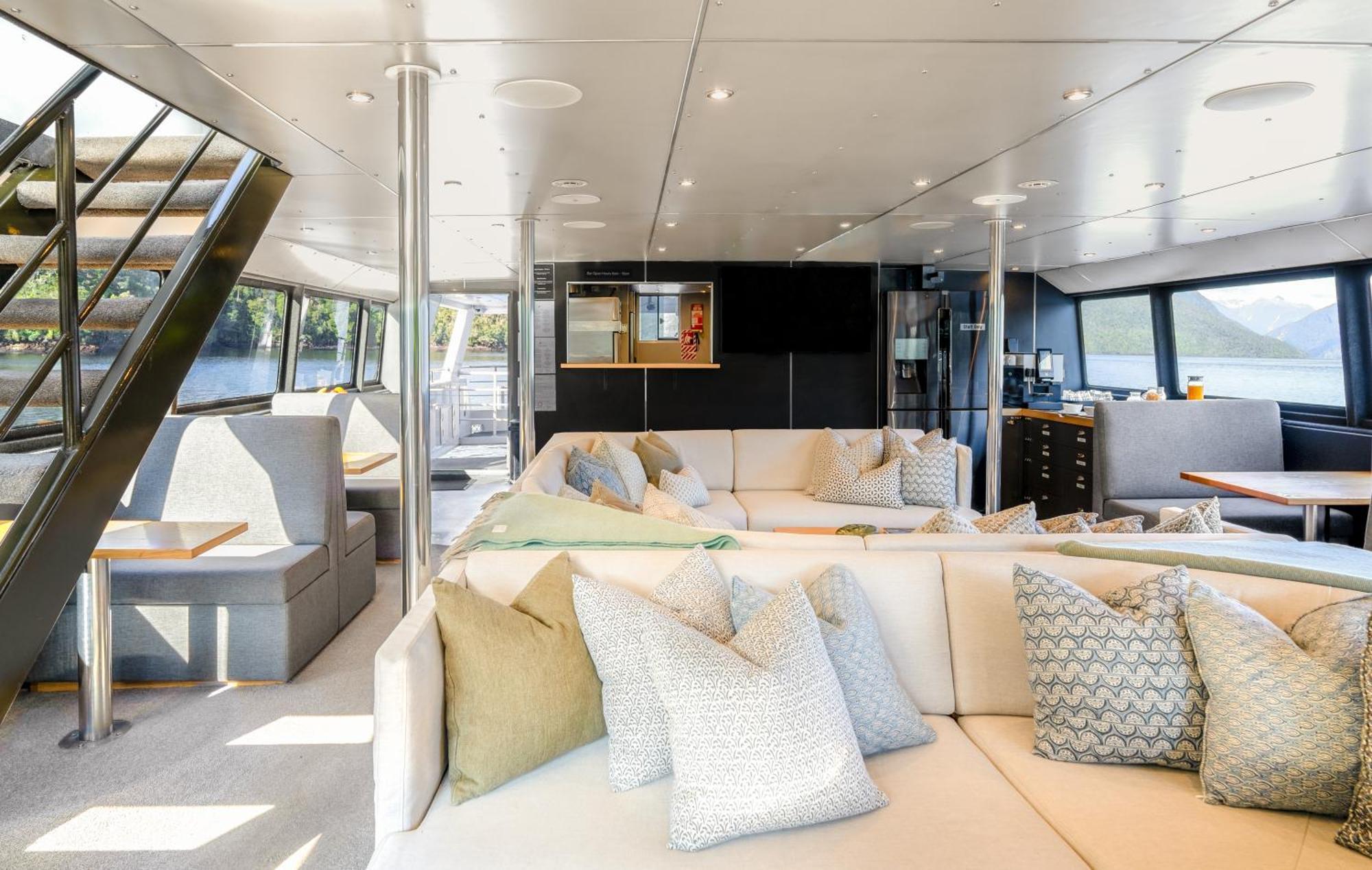 Milford Sound Overnight Cruise - Fiordland Discovery Exterior foto